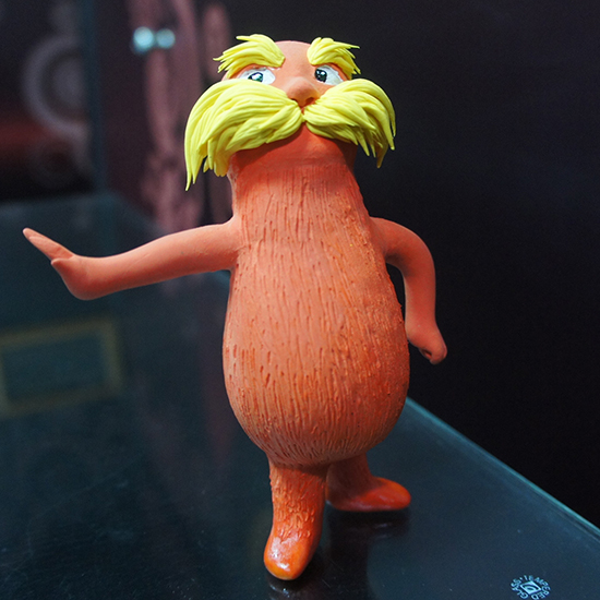 將平面製作成立體，學生畢業製作，學生畫好的圖，我們能將他製作成立體公仔。